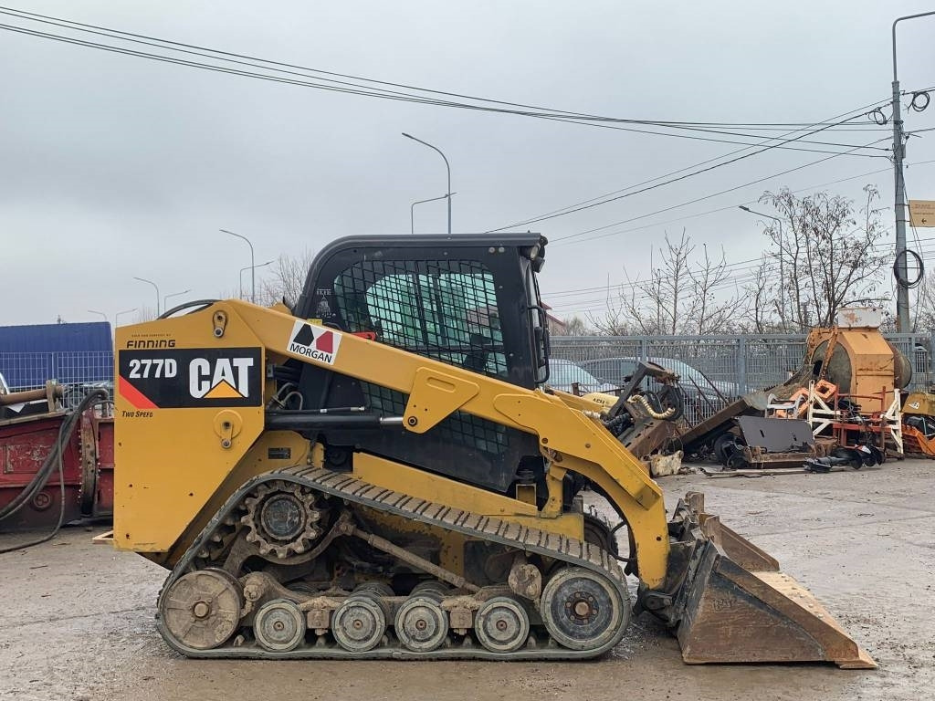 CAT 277 D - Mini chargeuse: photos 2 CAT 277 D - Mini chargeuse: photos 2
