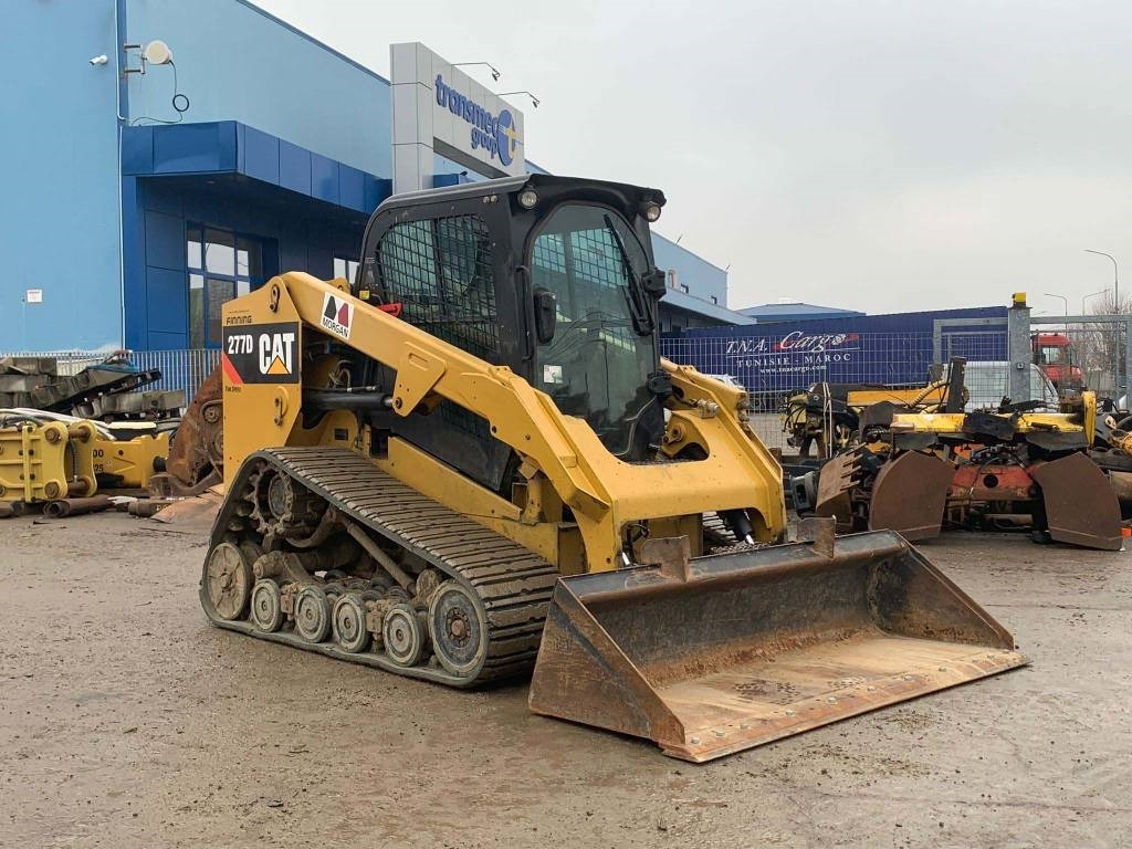 CAT 277 D - Mini chargeuse: photos 1 CAT 277 D - Mini chargeuse: photos 1