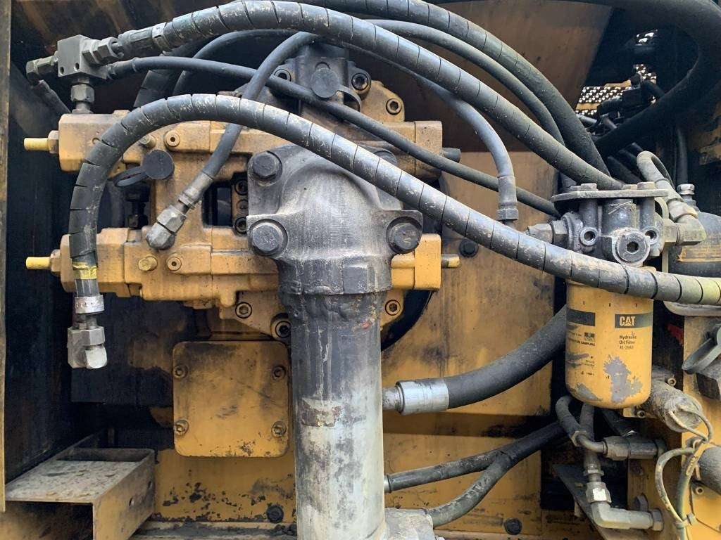 CAT 320N - Pelle sur chenille: photos 5 CAT 320N - Pelle sur chenille: photos 5