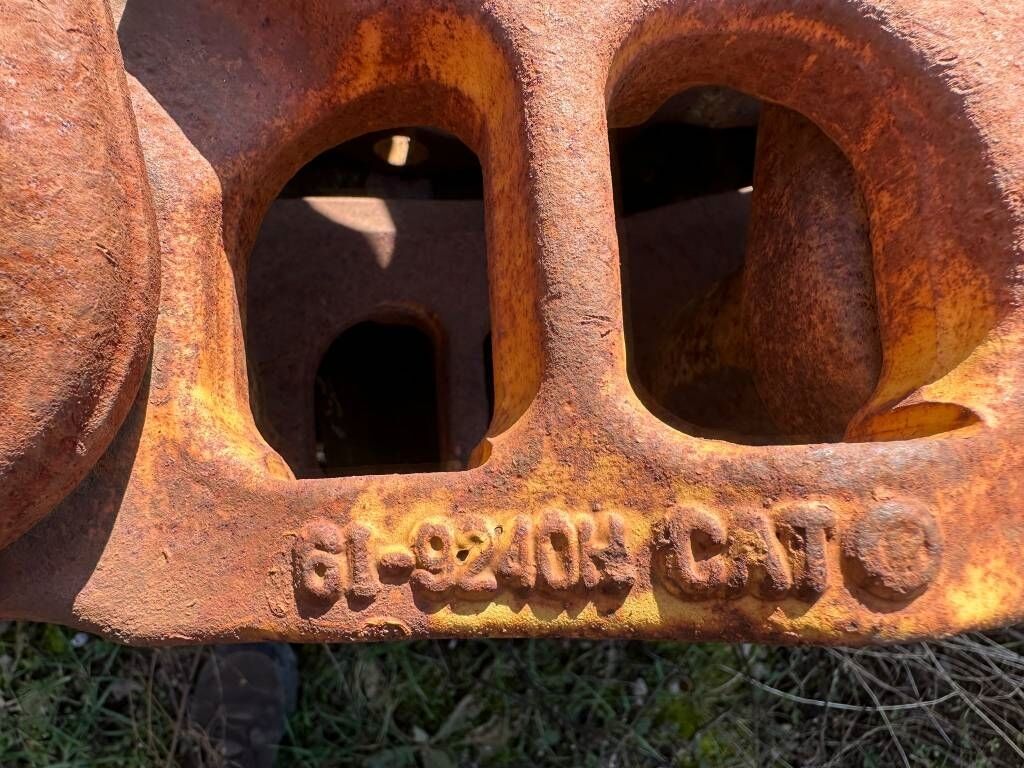 CAT D 6 R CAT D 6 R - Chenille pour Engins de chantier: photos 3 CAT D 6 R CAT D 6 R - Chenille pour Engins de chantier: photos 3