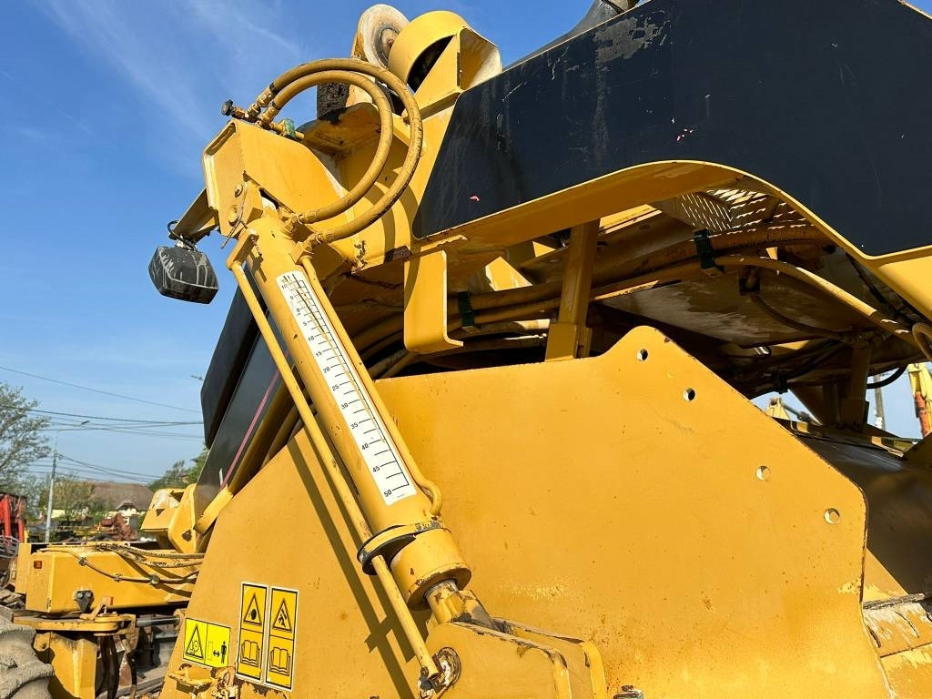 Stabilisateur CAT RM 300: photos 6 Stabilisateur CAT RM 300: photos 6