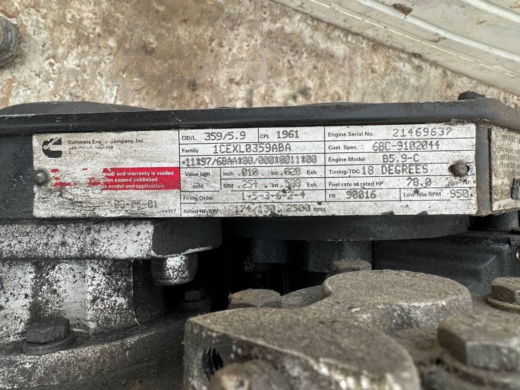 Cummins 359/5.9 - Moteur pour Engins de chantier: photos 2 Cummins 359/5.9 - Moteur pour Engins de chantier: photos 2