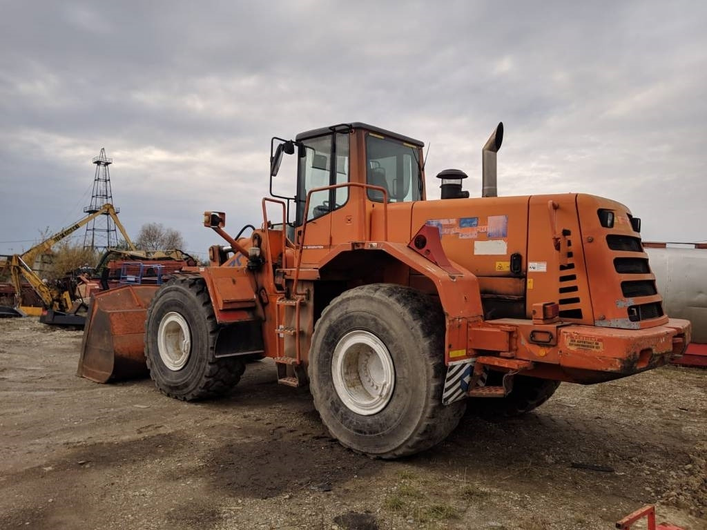 Fiat-Hitachi W 270 - Chargeuse sur pneus: photos 3 Fiat-Hitachi W 270 - Chargeuse sur pneus: photos 3