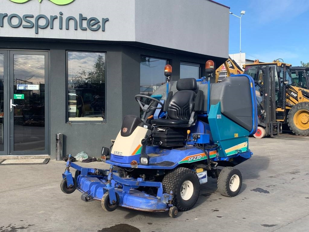 Iseki SF 230 FH - Motofaucheuse: photos 1 Iseki SF 230 FH - Motofaucheuse: photos 1