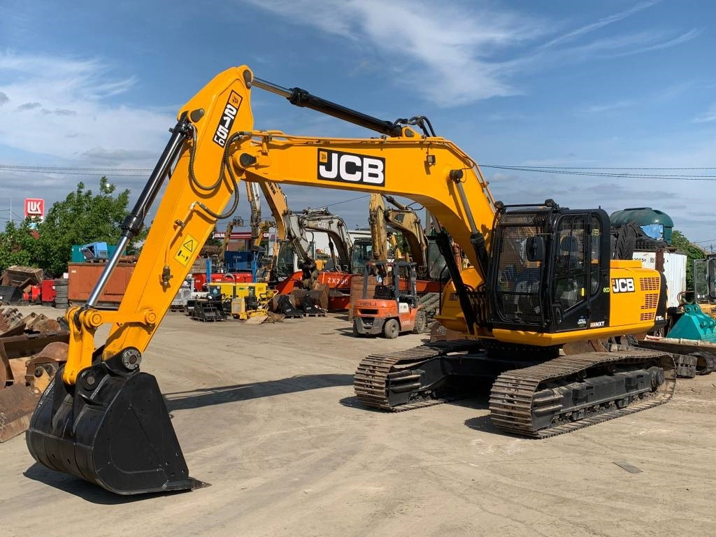 JCB 215LC NEW - Pelle sur chenille: photos 1 JCB 215LC NEW - Pelle sur chenille: photos 1