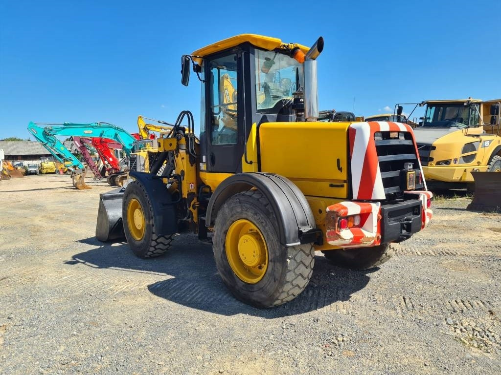 JCB 416HT - Chargeuse sur pneus: photos 4 JCB 416HT - Chargeuse sur pneus: photos 4