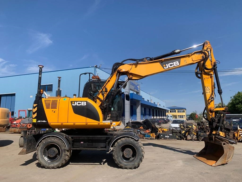JCB JS 145 W+Engcon Rototilt+Sistem Laser 2D Leica Ico - Pelle sur pneus: photos 3 JCB JS 145 W+Engcon Rototilt+Sistem Laser 2D Leica Ico - Pelle sur pneus: photos 3