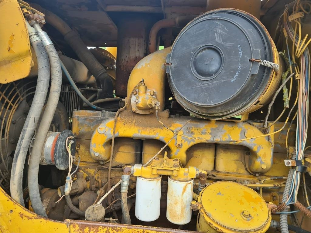 Bulldozer Komatsu D 85-18: photos 7