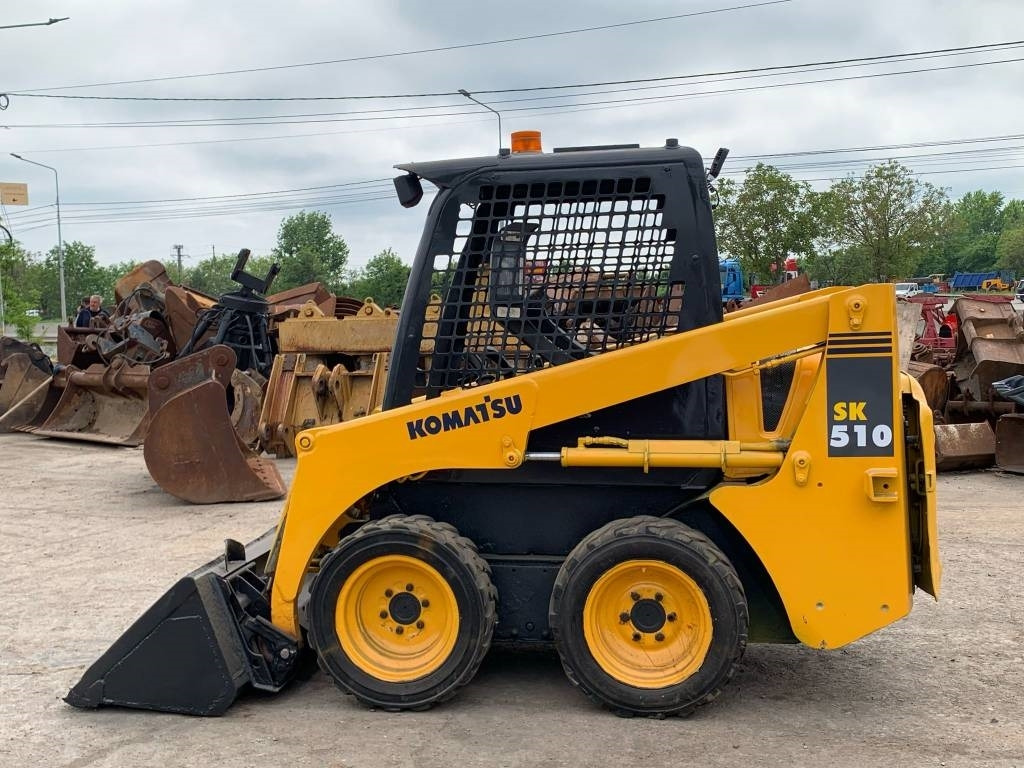 Komatsu SK 510 - Mini chargeuse: photos 3 Komatsu SK 510 - Mini chargeuse: photos 3