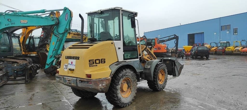 Liebherr L 506 - Chargeuse sur pneus: photos 4 Liebherr L 506 - Chargeuse sur pneus: photos 4