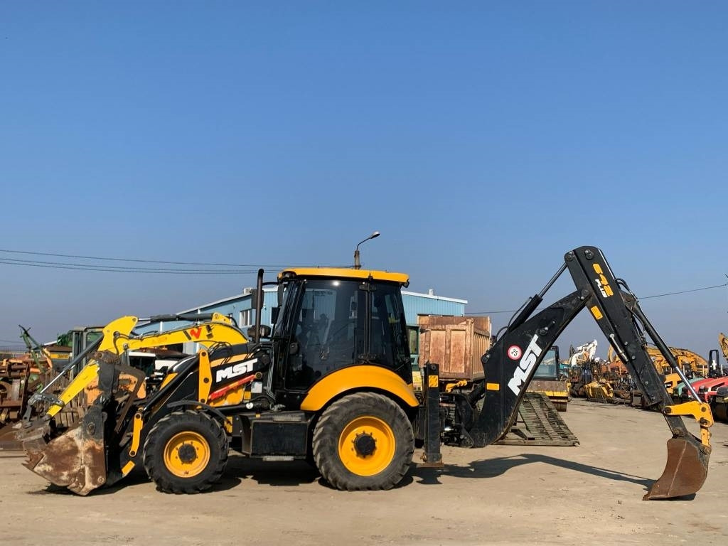 MST 642 Plus - Tractopelle: photos 5 MST 642 Plus - Tractopelle: photos 5