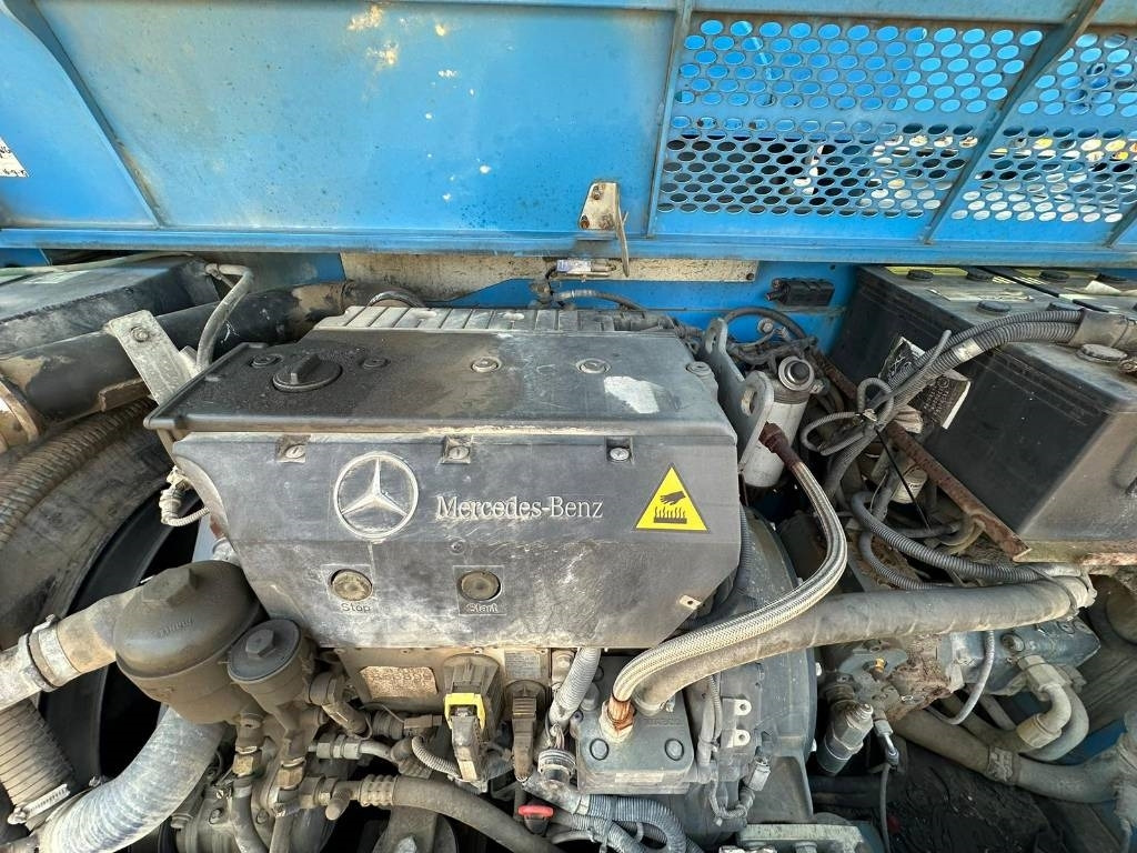 Chariot télescopique Magni RTH 5,23: photos 8 Chariot télescopique Magni RTH 5,23: photos 8