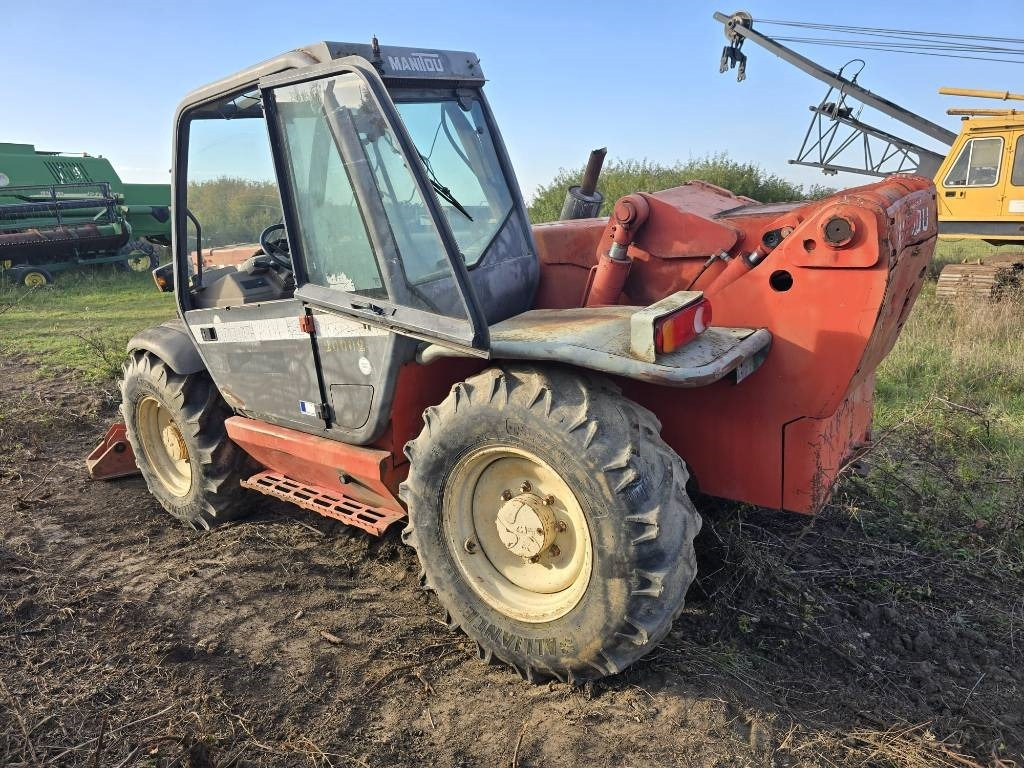 Manitou MT 1330 FOR PARTS - Chariot télescopique: photos 2 Manitou MT 1330 FOR PARTS - Chariot télescopique: photos 2