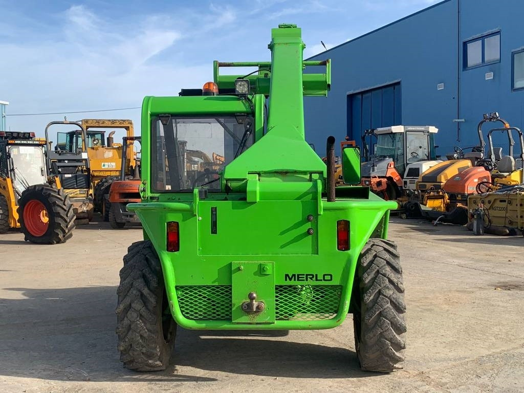 Merlo P23.6 EV-SC - Chariot télescopique: photos 5 Merlo P23.6 EV-SC - Chariot télescopique: photos 5