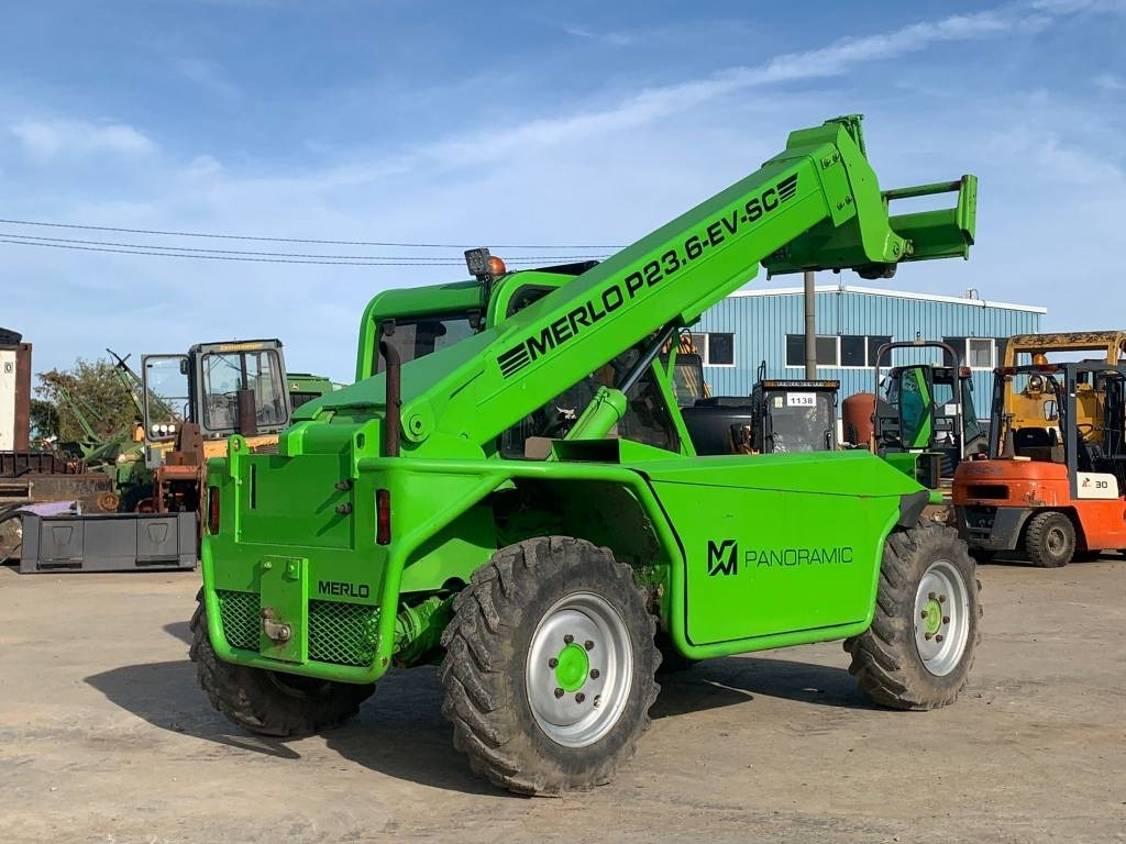Merlo P23.6 EV-SC - Chariot télescopique: photos 4 Merlo P23.6 EV-SC - Chariot télescopique: photos 4
