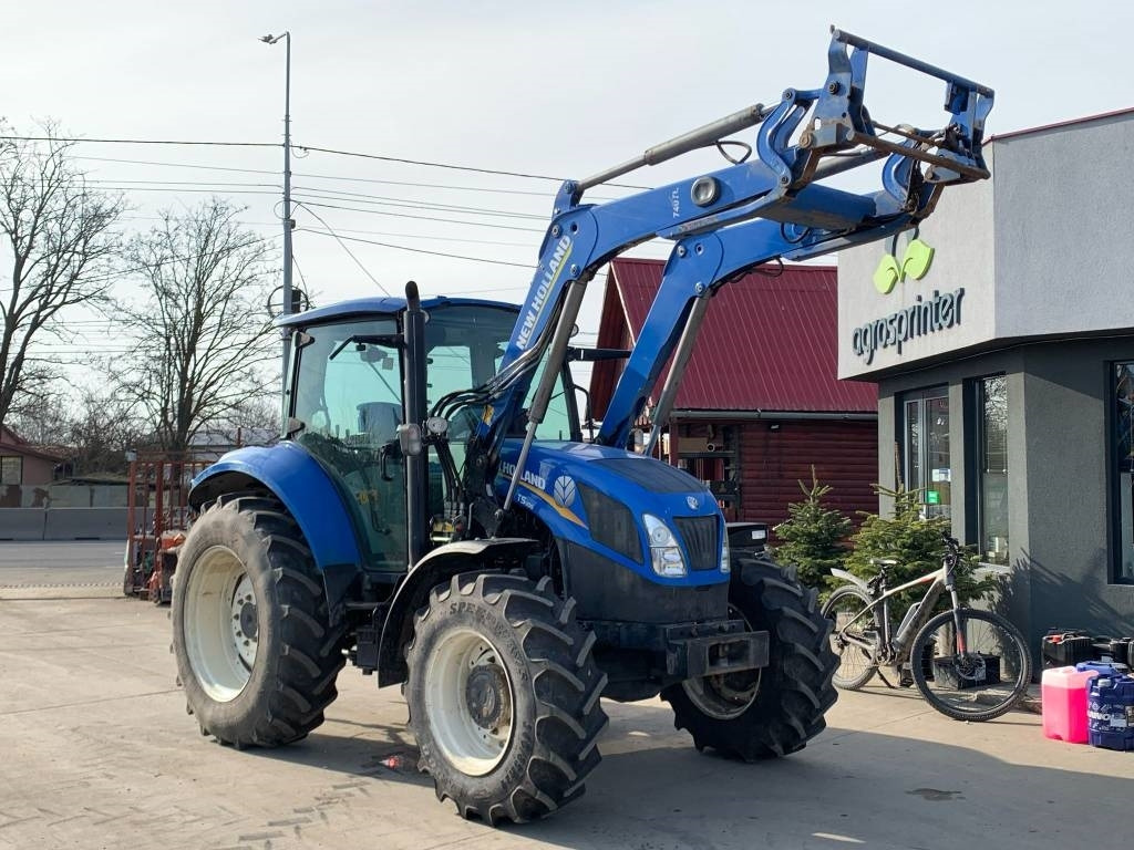 New Holland T 5.105 - Tracteur agricole: photos 1 New Holland T 5.105 - Tracteur agricole: photos 1