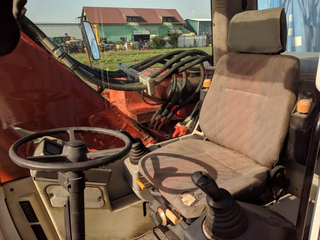 O&K MH 5 - Pelle sur pneus: photos 5 O&K MH 5 - Pelle sur pneus: photos 5