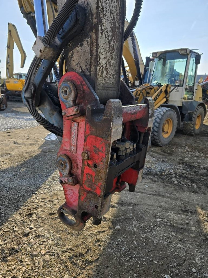 OilQuick OQ70-55 Quick Coupler - Attache rapide: photos 1 OilQuick OQ70-55 Quick Coupler - Attache rapide: photos 1