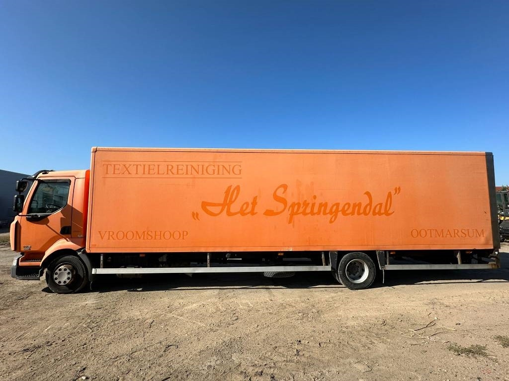 Renault Midlum 220 DCI - Camion fourgon: photos 4 Renault Midlum 220 DCI - Camion fourgon: photos 4