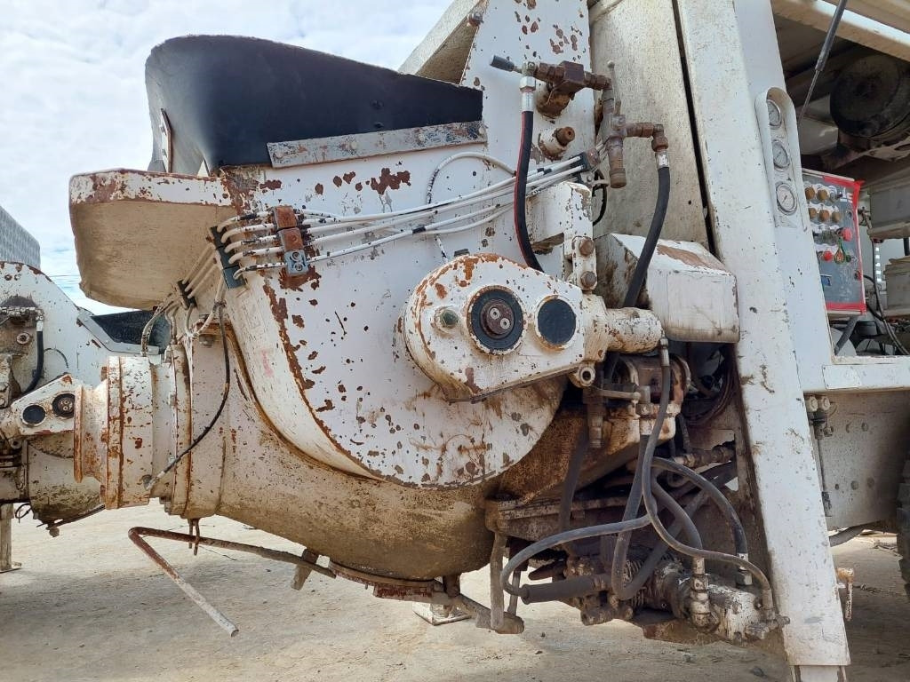 Utranazz SCM80C - Pompe à béton stationnaire: photos 4 Utranazz SCM80C - Pompe à béton stationnaire: photos 4