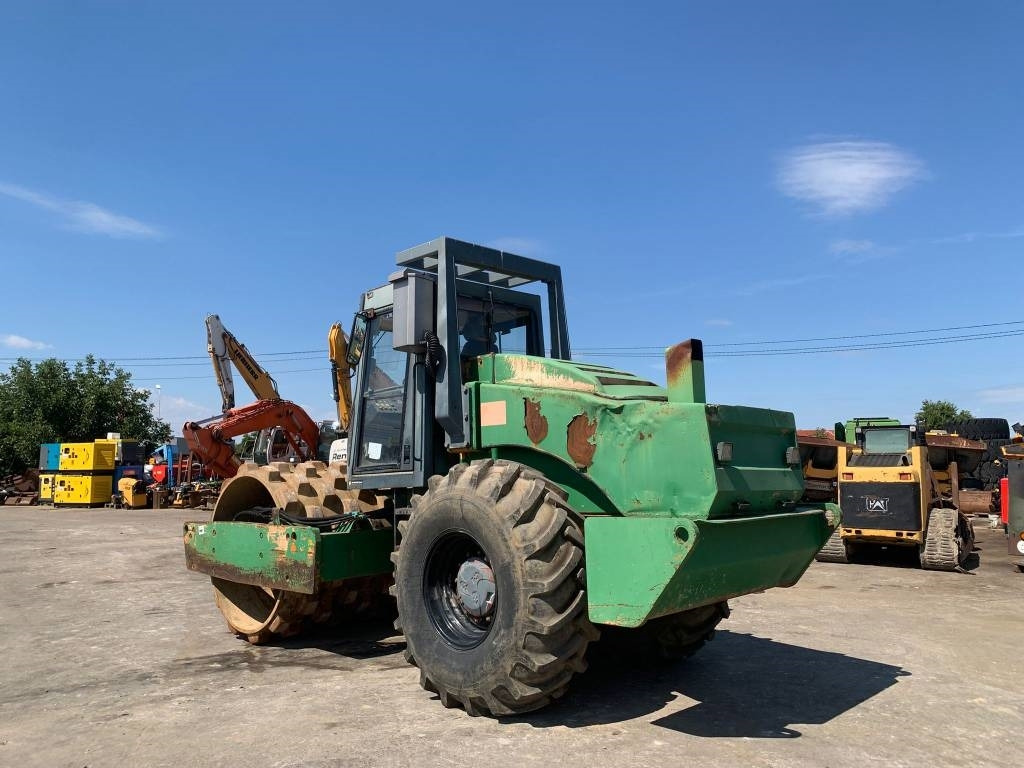 Vibromax W1405D - Compacteur à pieds de mouton/ Monocylindre: photos 3 Vibromax W1405D - Compacteur à pieds de mouton/ Monocylindre: photos 3