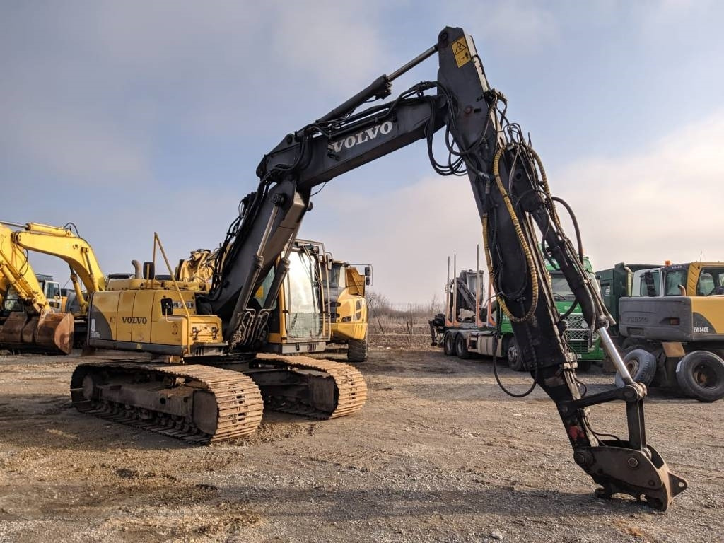 Pelle sur chenille Volvo EC 160 B LC: photos 8