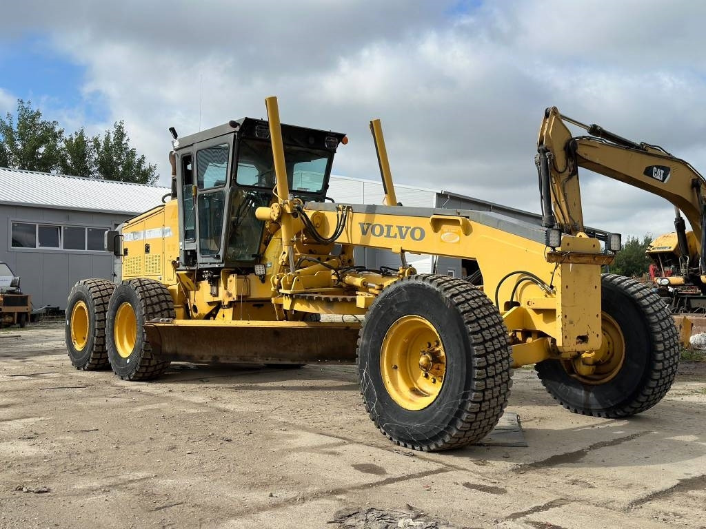 Volvo G 730 VHP - Niveleuse: photos 1 Volvo G 730 VHP - Niveleuse: photos 1