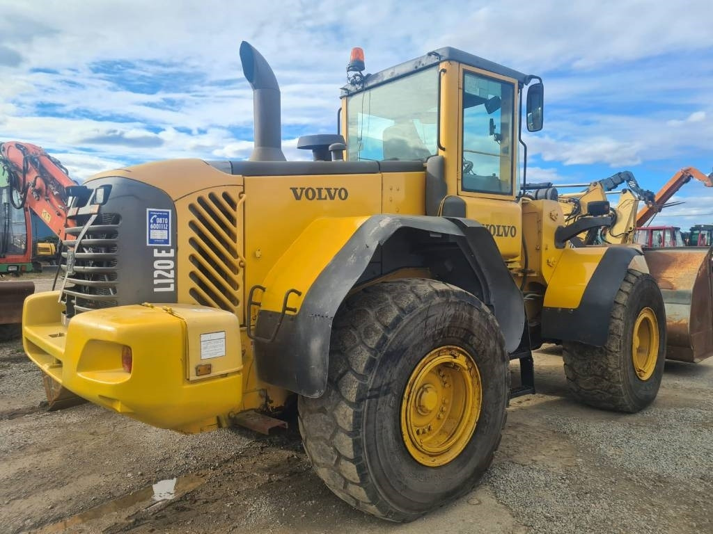 Volvo L 120 E - Chargeuse sur pneus: photos 5 Volvo L 120 E - Chargeuse sur pneus: photos 5