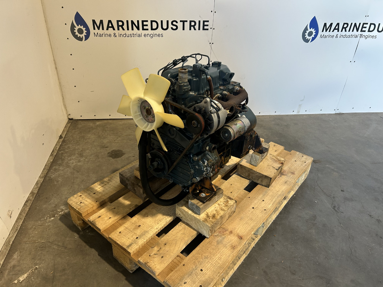 KUBOTA D1102 - Moteur pour Engins de chantier: photos 4 KUBOTA D1102 - Moteur pour Engins de chantier: photos 4