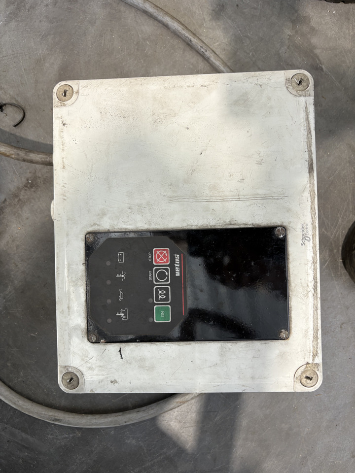 Groupe électrogène PERKINS 403C-11 11KVA Stamford: photos 10