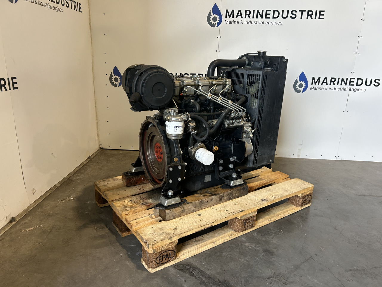 Perkins 404D-22 GN - Moteur pour Engins de chantier: photos 1 Perkins 404D-22 GN - Moteur pour Engins de chantier: photos 1