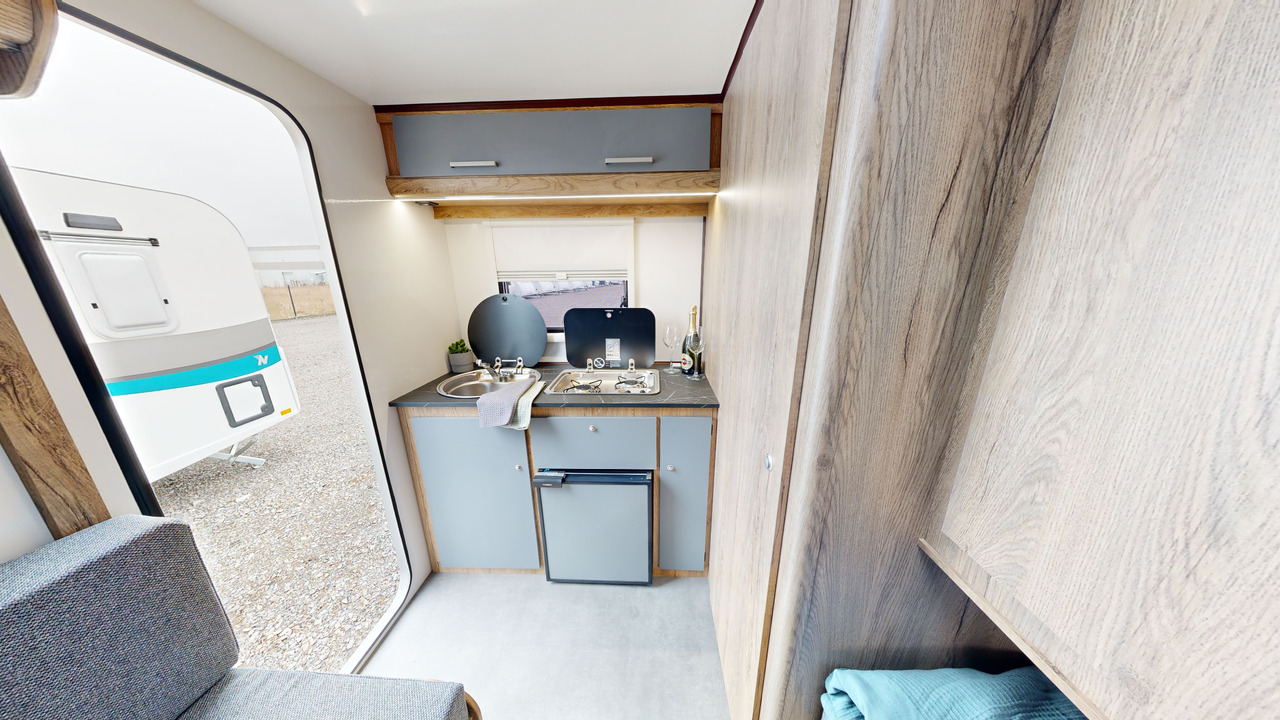 Caravane neuf Niewiadów NTL SPORT 750kg 3 person N-SPORT NTL Best price: photos 12