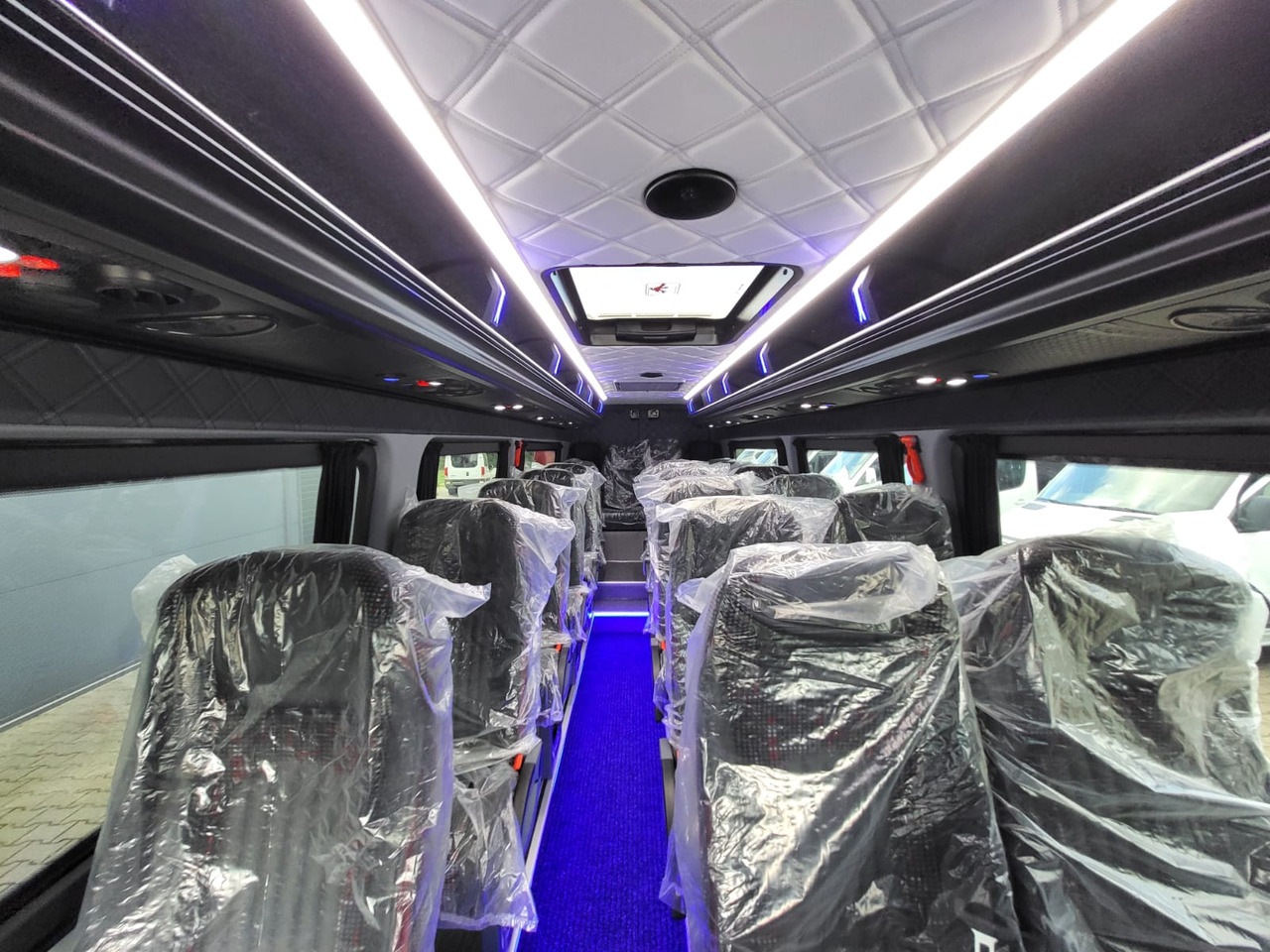 Bus interurbain neuf MERCEDES-BENZ Sprinter 517 CDI 24 places+ 3 standing NEW: photos 18