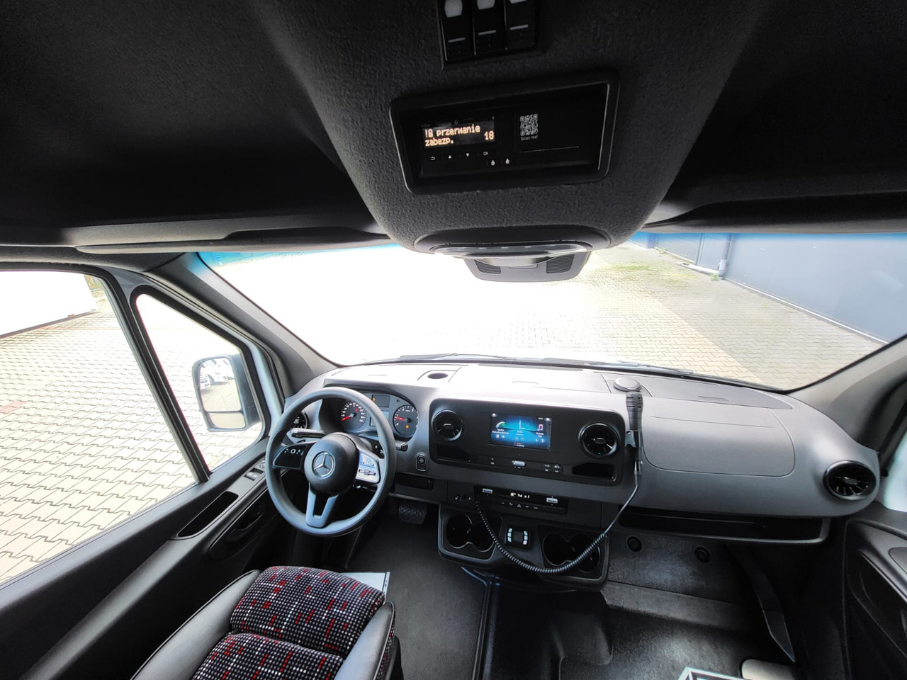 Bus interurbain neuf MERCEDES-BENZ Sprinter 517 CDI 24 places+ 3 standing NEW: photos 8