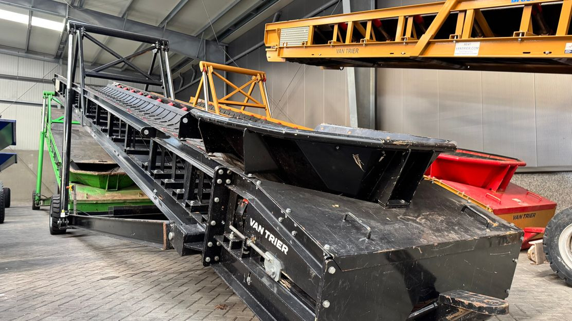 Breston ZG13-120 Conveyor belt - Bande transporteuse: photos 1 Breston ZG13-120 Conveyor belt - Bande transporteuse: photos 1