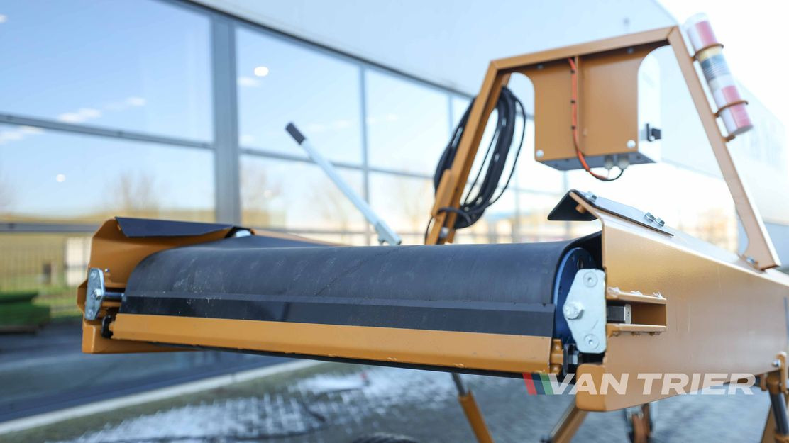 Van Trier 5-80 Flat conveyor - Convoyeur: photos 4 Van Trier 5-80 Flat conveyor - Convoyeur: photos 4