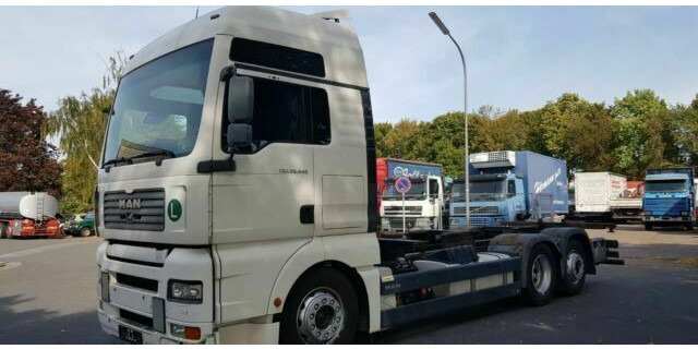 MAN 26.440 TGA BDF 6x2 German Truck - Châssis cabine: photos 1 MAN 26.440 TGA BDF 6x2 German Truck - Châssis cabine: photos 1