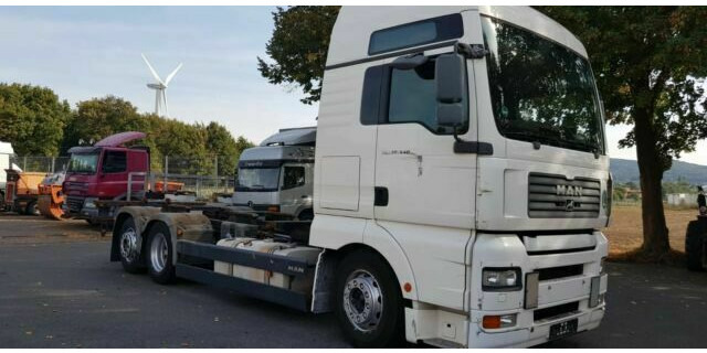 MAN 26.440 TGA BDF 6x2 German Truck - Châssis cabine: photos 3 MAN 26.440 TGA BDF 6x2 German Truck - Châssis cabine: photos 3