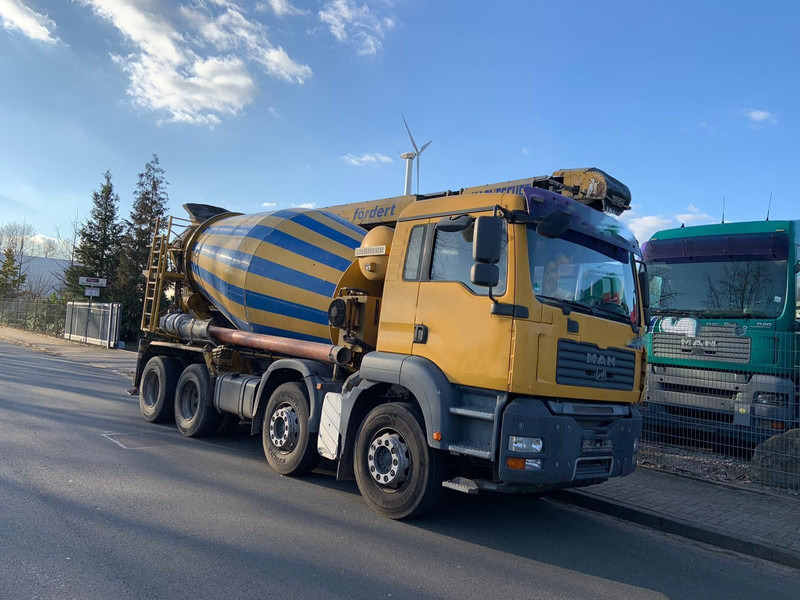 MAN TGA35.360PS 8x4 Mischer+Förderband - Camion malaxeur: photos 4 MAN TGA35.360PS 8x4 Mischer+Förderband - Camion malaxeur: photos 4