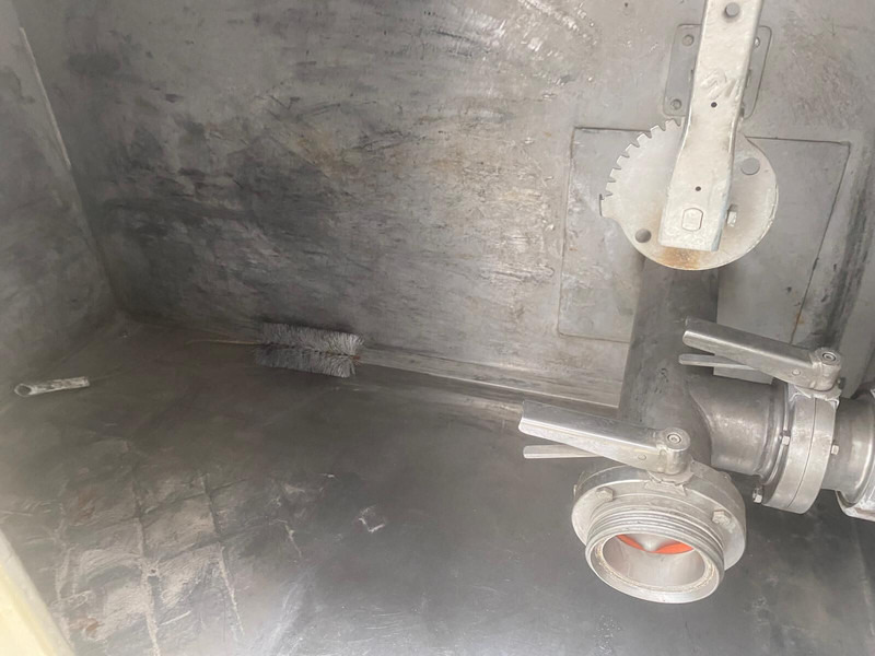 Magyar A1 - Semi-remorque citerne: photos 5 Magyar A1 - Semi-remorque citerne: photos 5