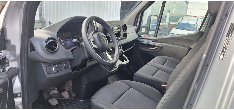 Mercedes-Benz 315 317 319 Sprinter III Koffer - Fourgon grand volume: photos 4 Mercedes-Benz 315 317 319 Sprinter III Koffer - Fourgon grand volume: photos 4