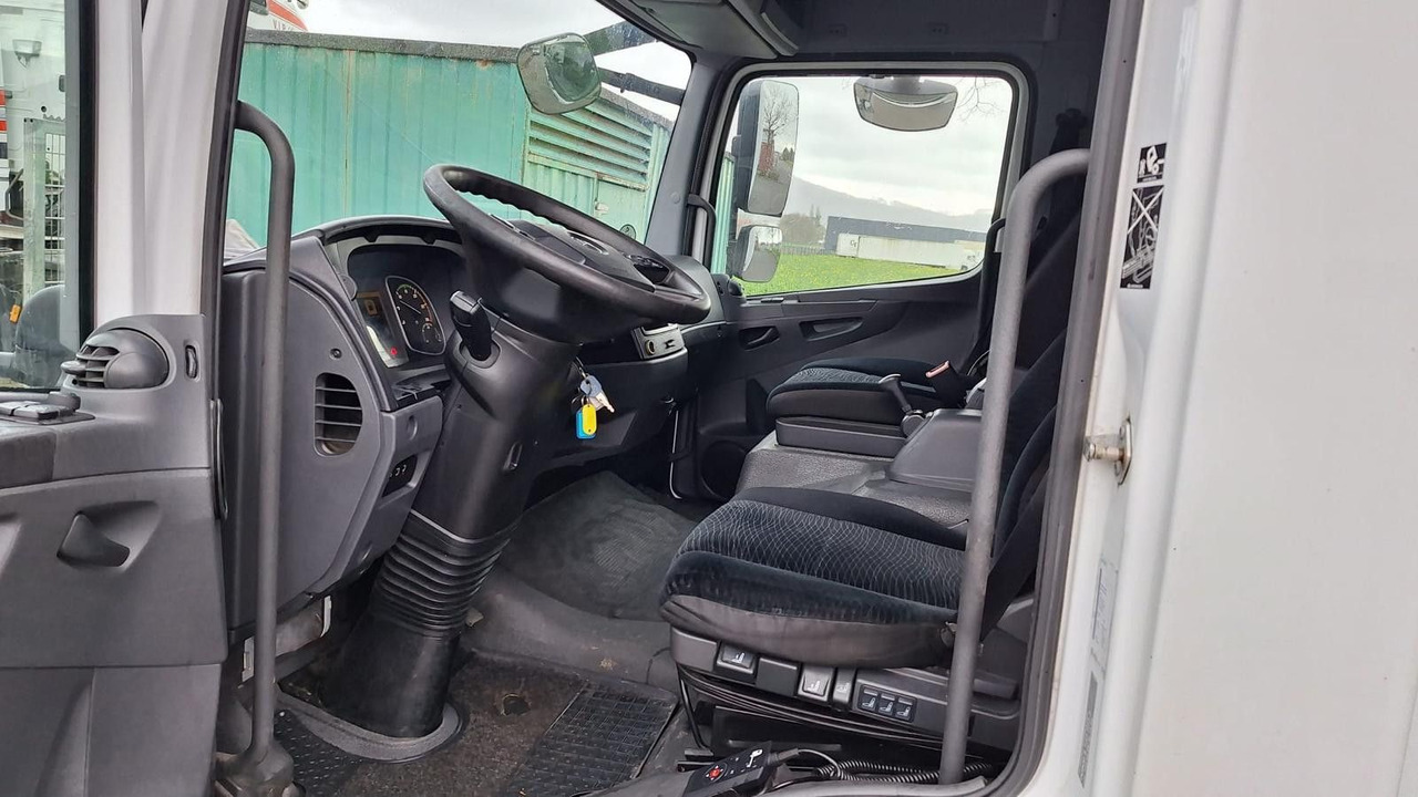 Mercedes-Benz Atego 818 Koffer - Fourgon grand volume: photos 5 Mercedes-Benz Atego 818 Koffer - Fourgon grand volume: photos 5