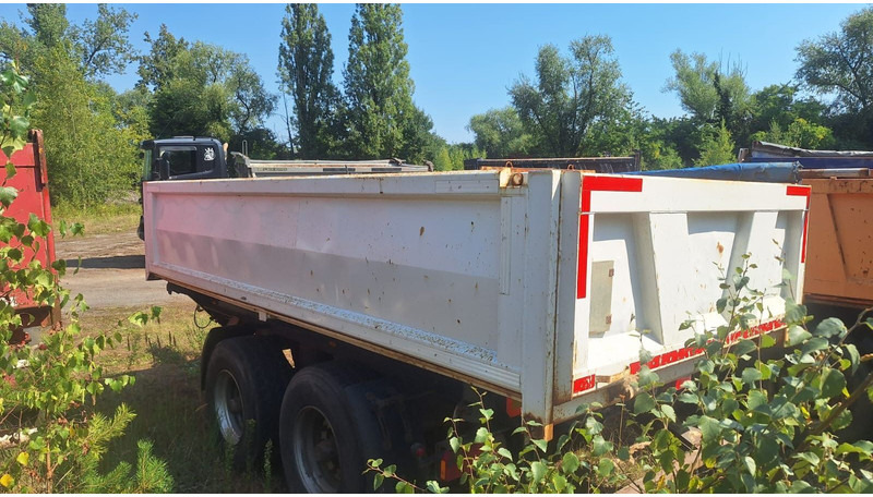 Renders Tandemkipper 2 Achser - Remorque benne: photos 4 Renders Tandemkipper 2 Achser - Remorque benne: photos 4