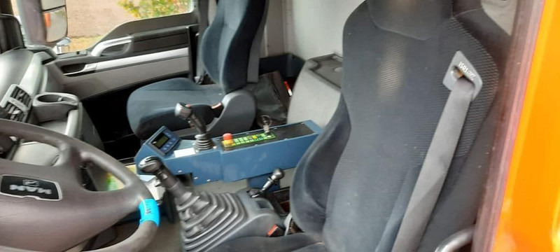 Camion malaxeur Scania P340PS 4-Achser 8x4 Betonmischer Euro:4: photos 12