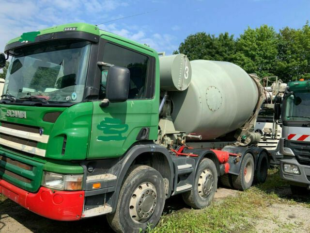 Scania P340PS 8x4 Blatt/Blatt 1-Hand - Camion malaxeur: photos 1 Scania P340PS 8x4 Blatt/Blatt 1-Hand - Camion malaxeur: photos 1