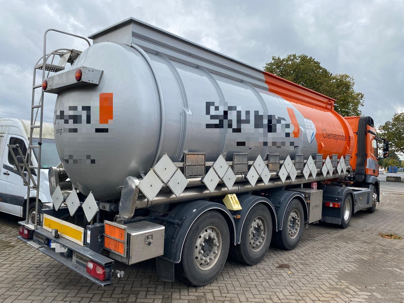 Schrader Chemie 7-Kammer - Semi-remorque citerne: photos 2 Schrader Chemie 7-Kammer - Semi-remorque citerne: photos 2