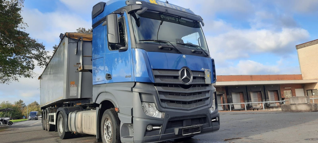 Mercedes-Benz Actros 1843LS 4x2 G.Haus/Hochdach Kipphyd./2-Kre - Tracteur routier: photos 1 Mercedes-Benz Actros 1843LS 4x2 G.Haus/Hochdach Kipphyd./2-Kre - Tracteur routier: photos 1
