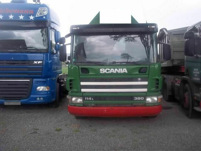 Scania 114-360 SZM Klima Euro:4 K.Haus Klima Germ - Tracteur routier: photos 1 Scania 114-360 SZM Klima Euro:4 K.Haus Klima Germ - Tracteur routier: photos 1