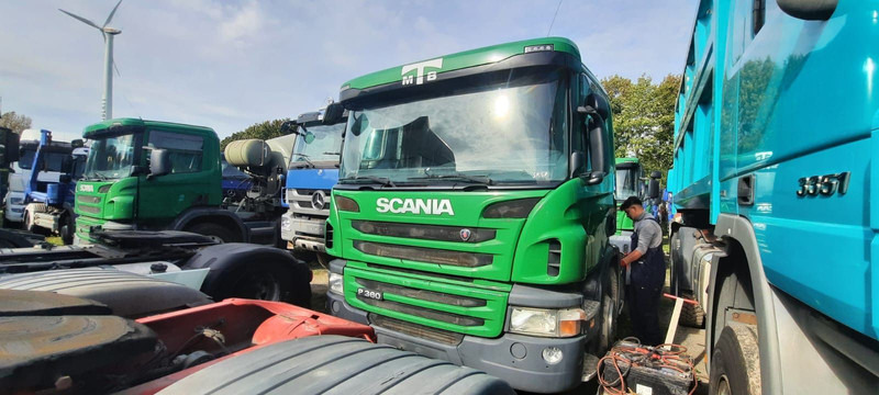Scania P360 SZM - Tracteur routier: photos 3 Scania P360 SZM - Tracteur routier: photos 3