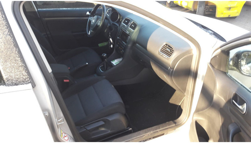 Voiture break Volkswagen Golf Variant Style: photos 13